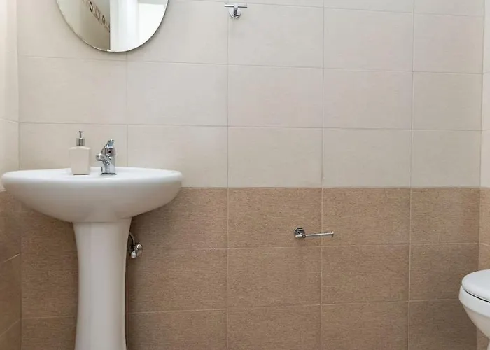 Naxian Place 2 Apartman